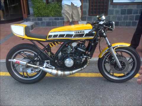 Colín Fibra de Vidrio Monoplaza Réplica Yamaha RD 350 Race